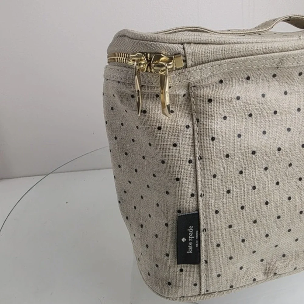 Kate Spade Out To Lunch Beige Insulated Polka Dot Lunch Box Tote‎ Zip Around Bag